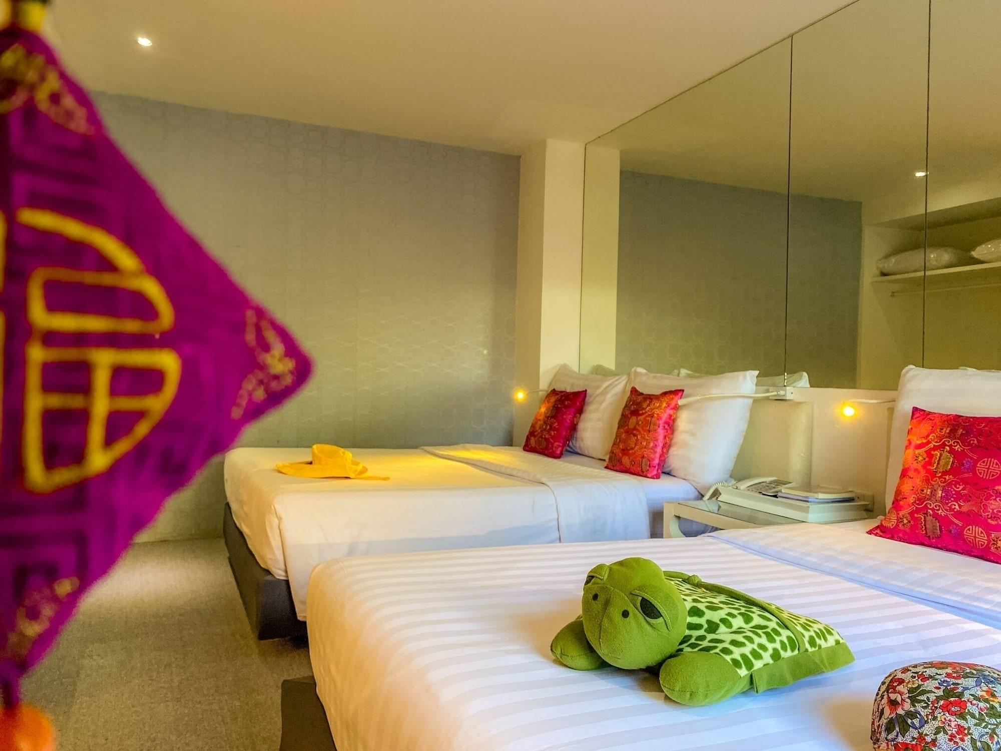 Sino Imperial Phuket - Sha Plus Hotel Екстериор снимка